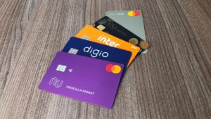 cartões de crédito sem anuidade